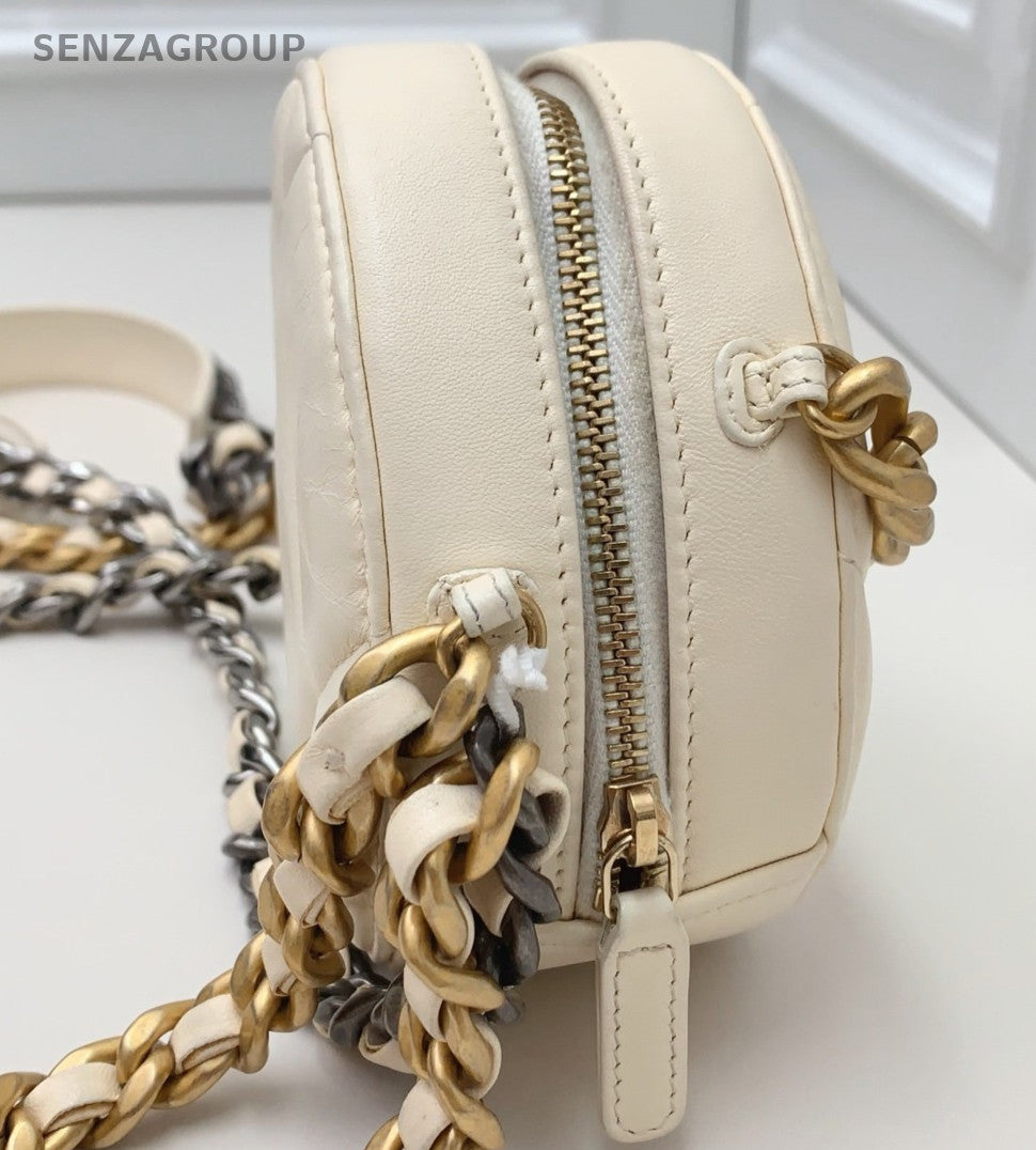 Chanel Diamond Chain Round Bag Crossbody White Gold Used Women Classic