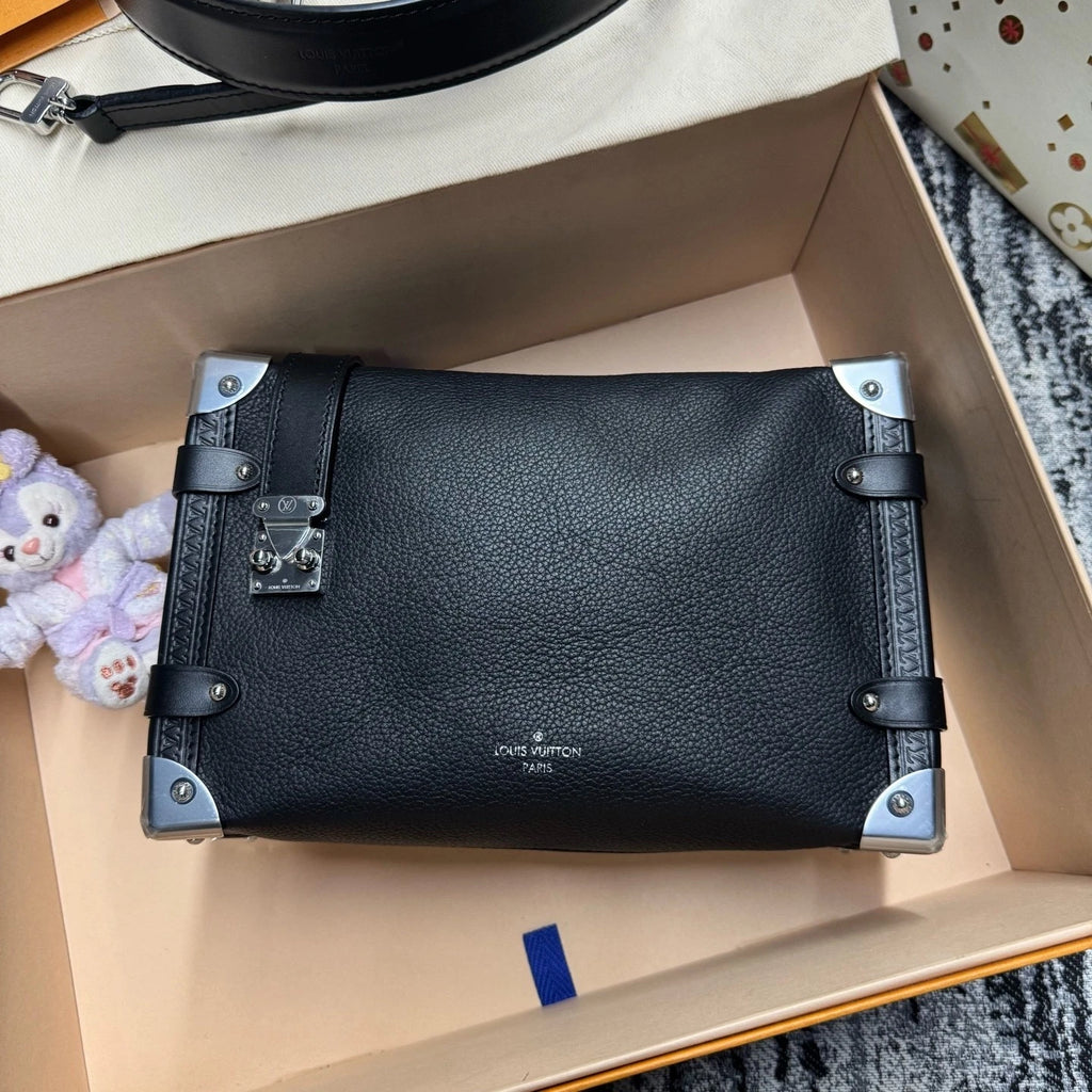 Louis Vuitton Black Leather Side Trunk MM Shoulder Bag For Women