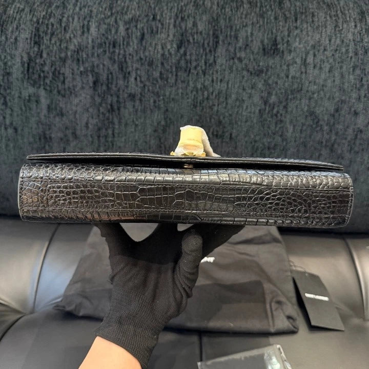 Saint Laurent Kate Calfskin Tassel Clutch Black Gold Used Women Classic D