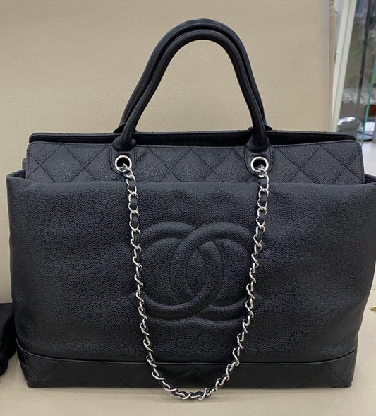 Chanel Calfskin GM Tote Shoulder Bag Black Silver Used Women Classic