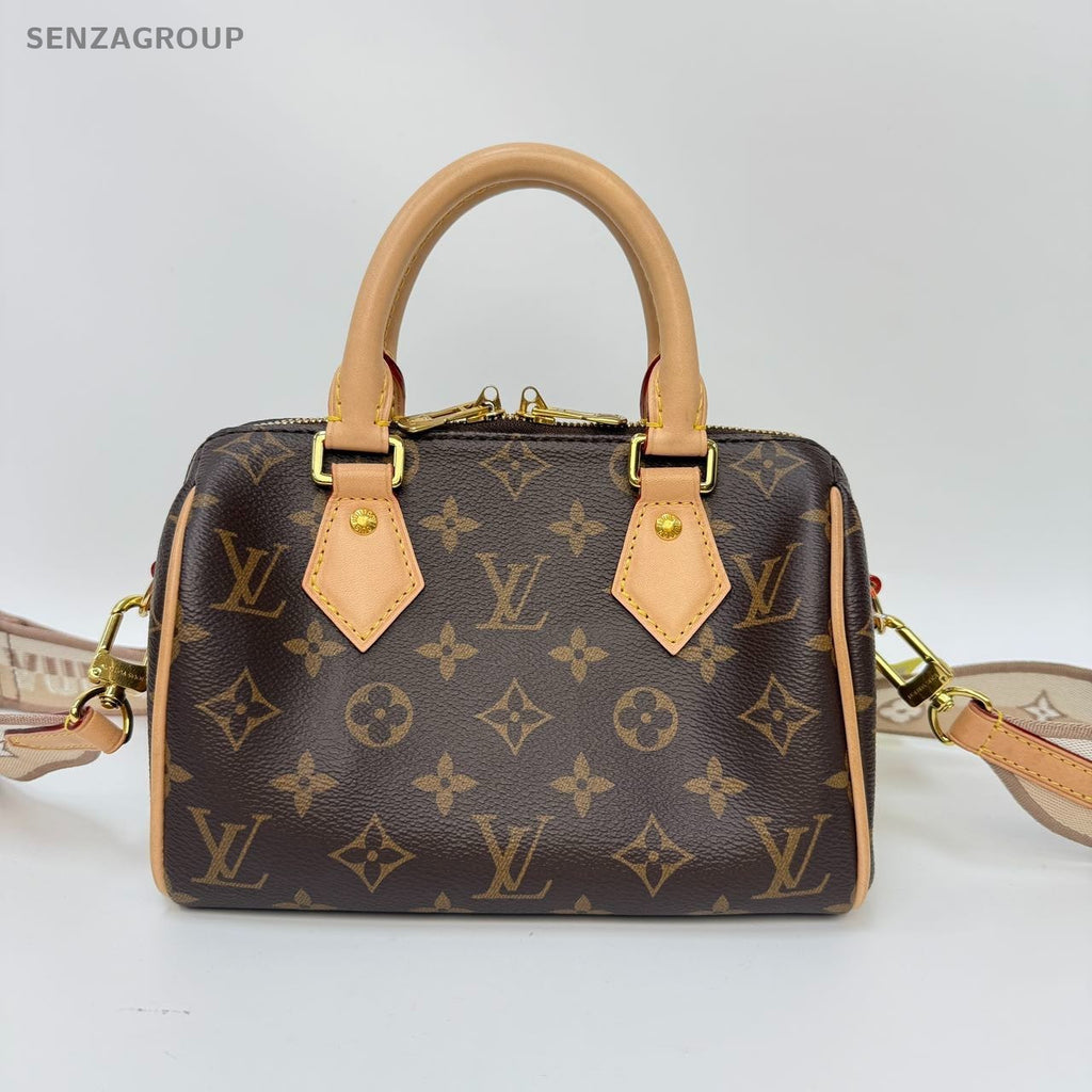 SJ0001 Louis Vuitton Speedy 20 with adjustable shoulder straps