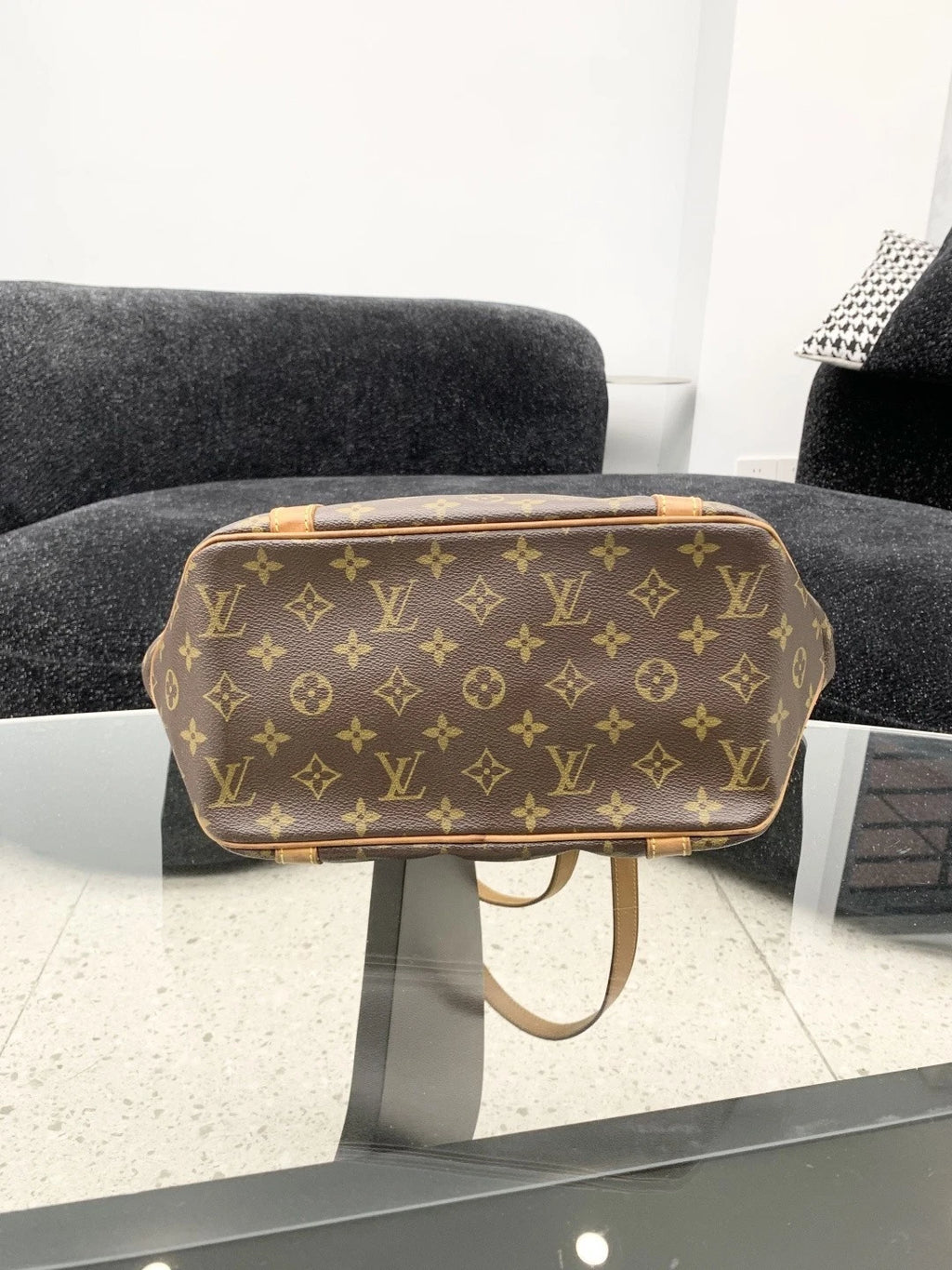 Louis Vuitton Tote GM Calfskin Momogram Shoulder Bag Brown Women S