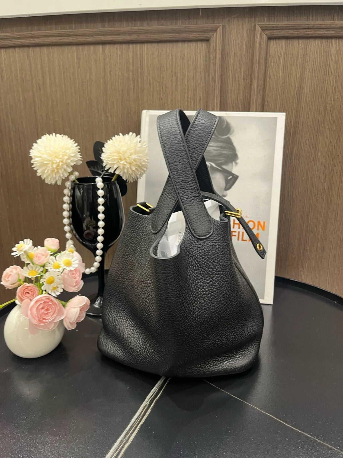 Hermes Black Leather Picotin18 Gold Hardware Bucket Bag For Women