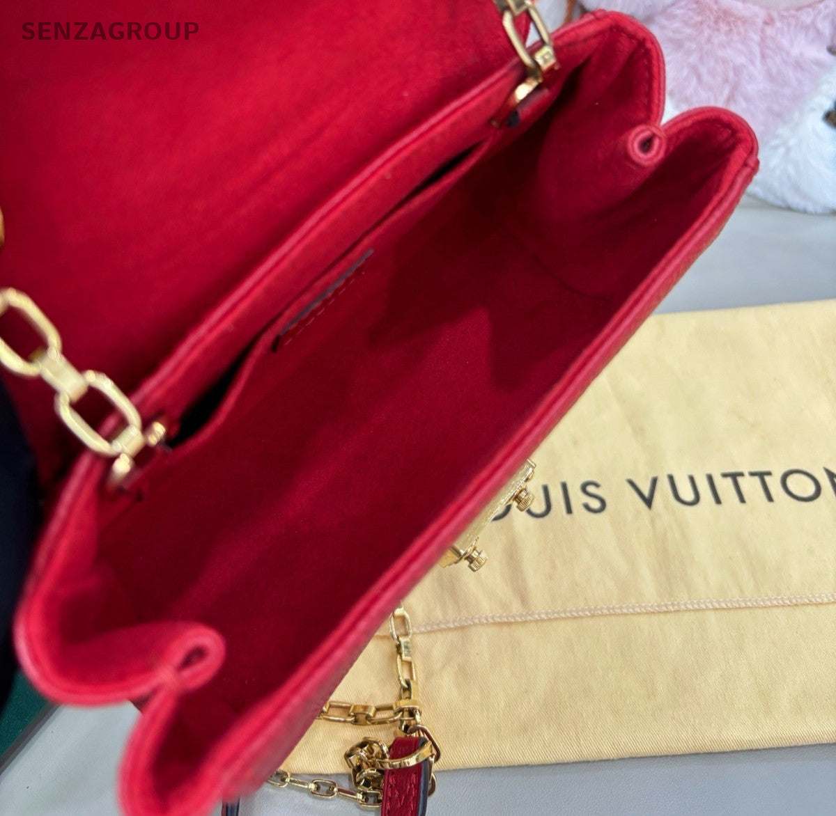 Louis Vuitton Calfskin Chain Shoulder Bag Crossbody Red Gold Used Women Classic