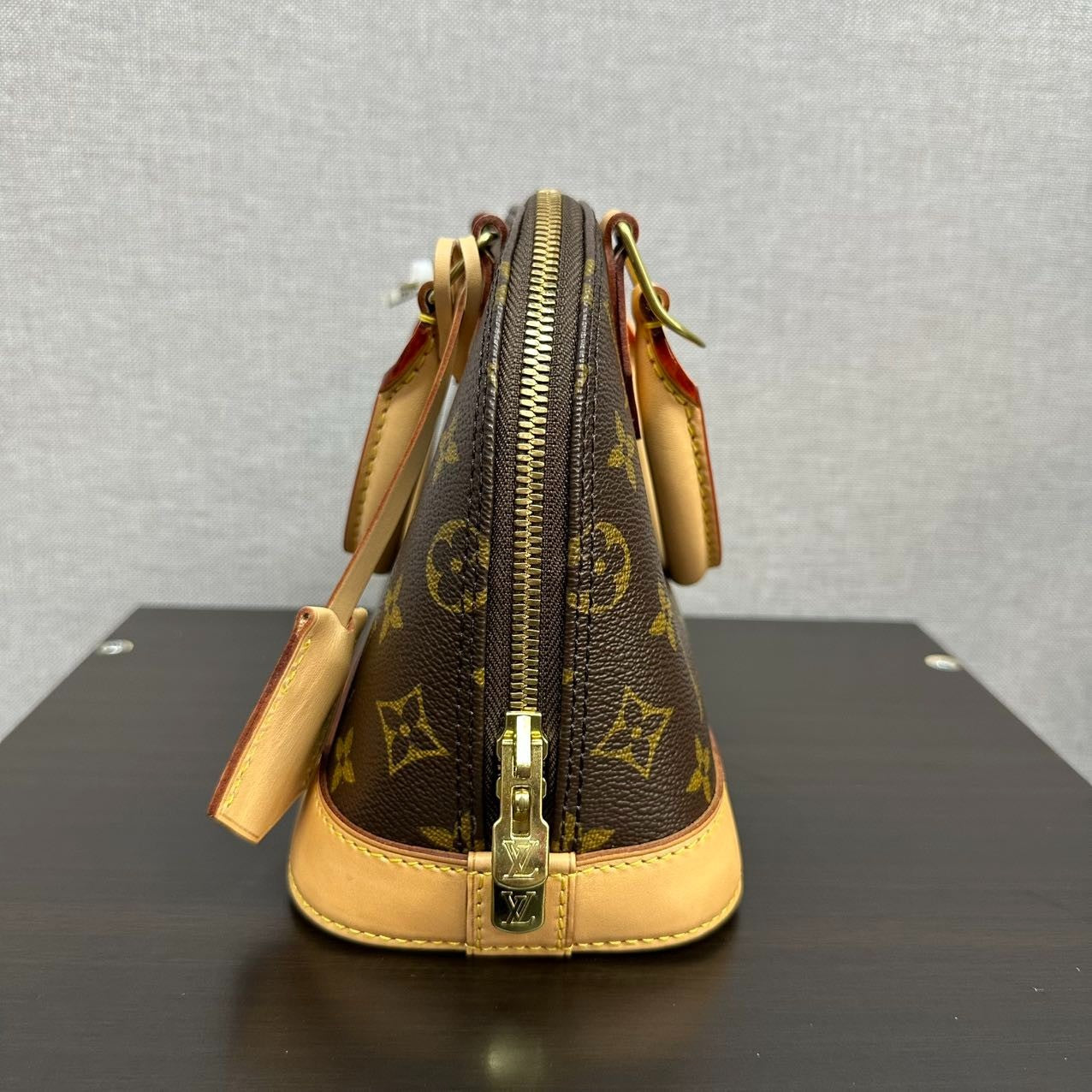 SJ0001 LV alma bb