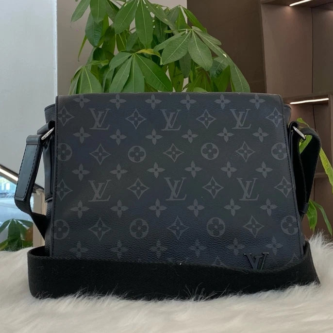 Louis Vuitton Eclipse District Monogram Canvas Black Messenger Crossbody Bag