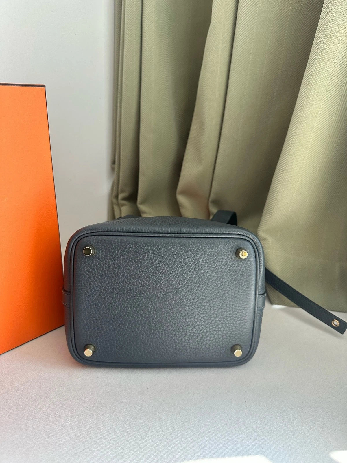 Hermes TC Leather Picotin18 Bucket Bag For Women