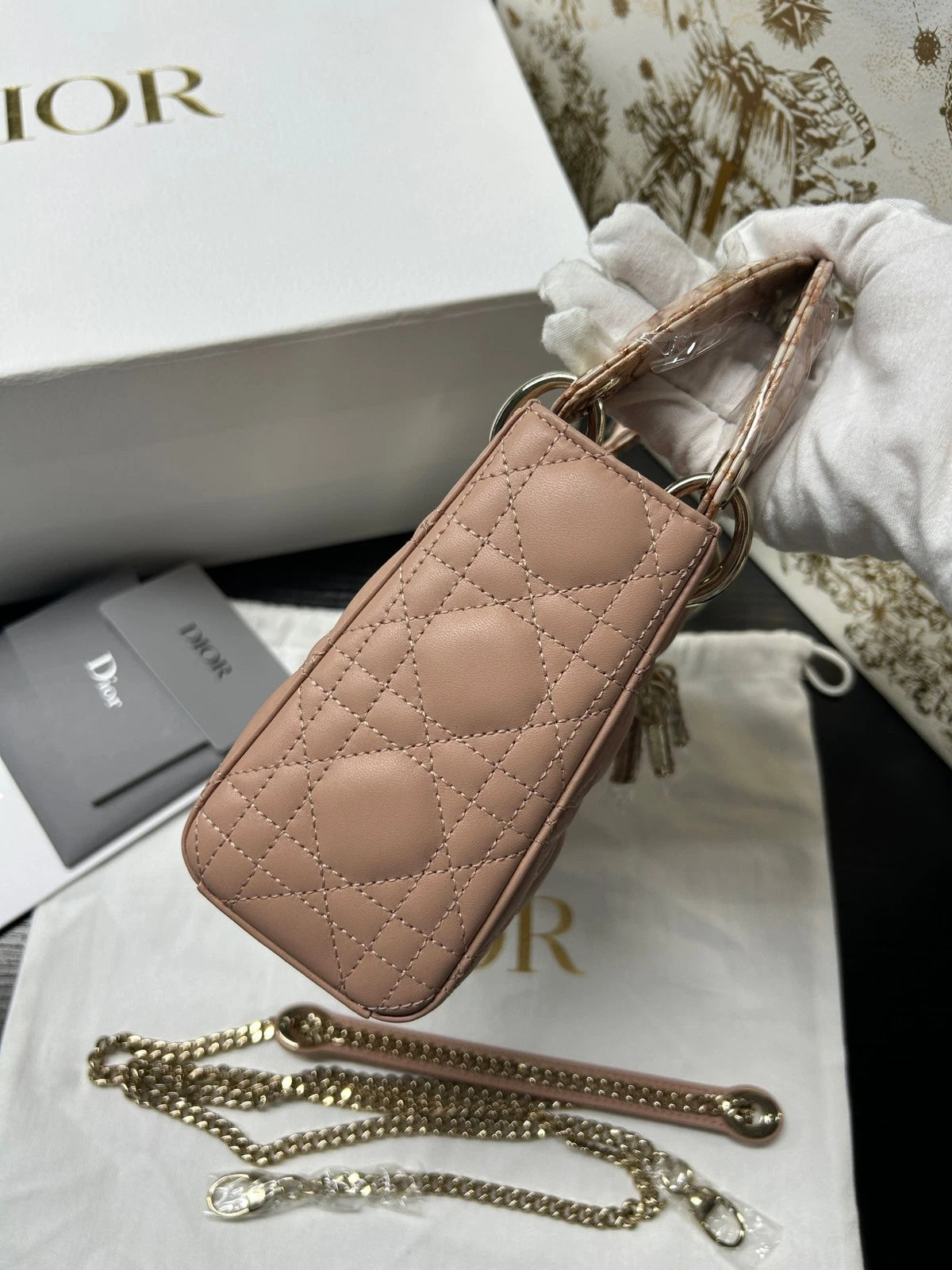 Dior Leather Rose Pink 3-Grid Lady Dior Chain Crossbody Handbag For Women