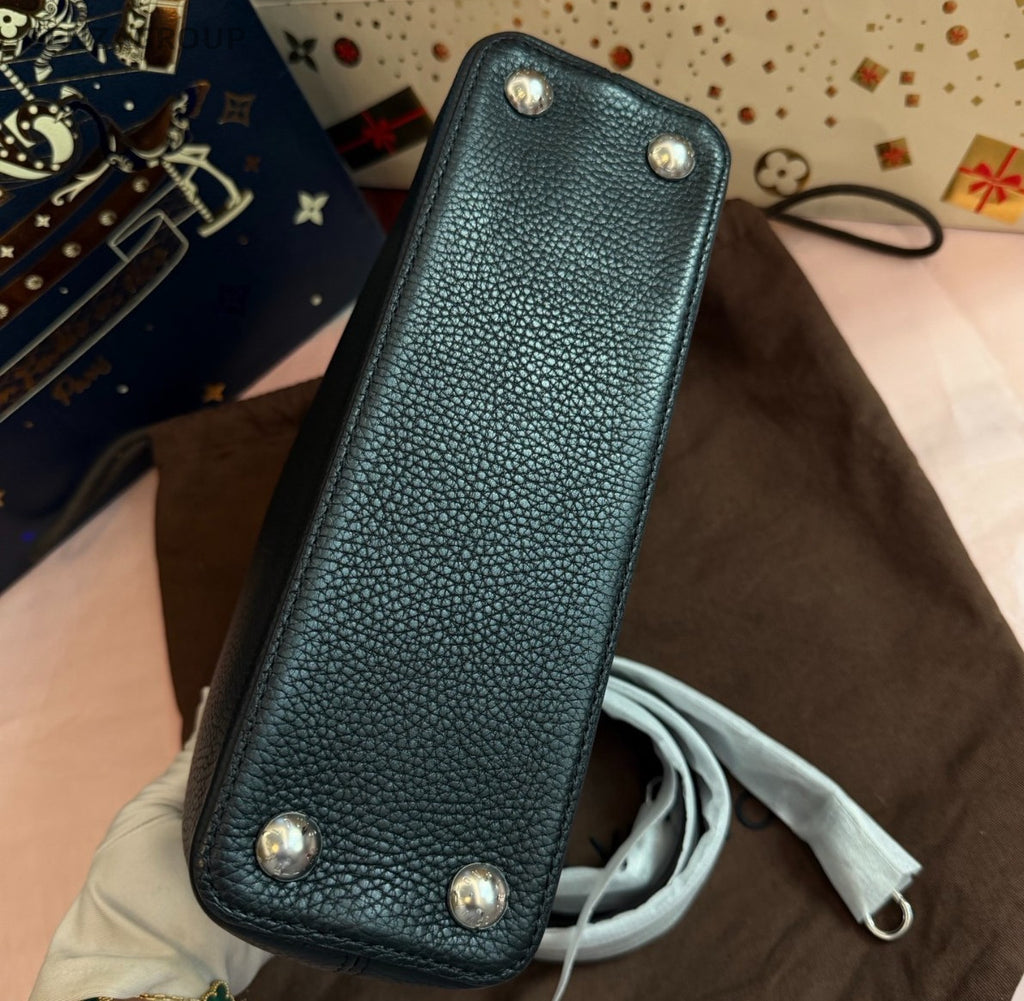 Louis Vuitton Capucines BB Calfskin Top Handle Bag Crossbody Black Silver Women