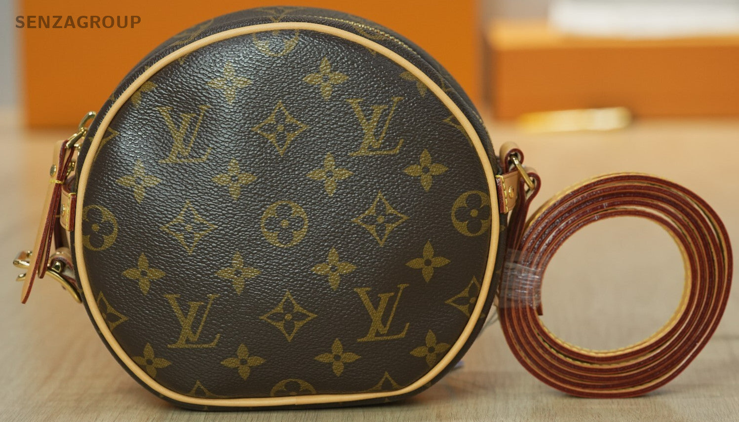 Louis Vuitton BOITE CHAPEAU SOUPLE Crossbody bag M45578