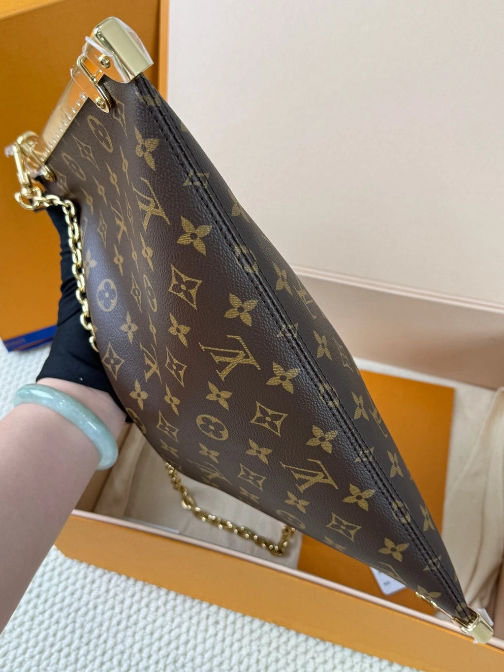 Louis Vuitton FW24 New Lucky Trunk Clutch Handbag For Women