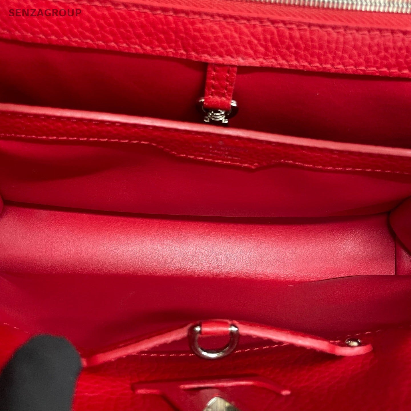 Louis Vuitton Capuchines MM Top Handle Bag Crossbody Red Silver Women Classic