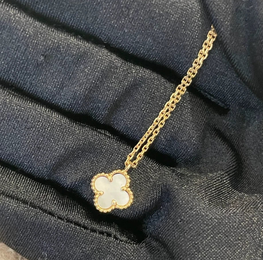 Van Cleef &amp; Arpels Sweet Alhambra 18k Yellow Gold White Mother of Pearl Necklace