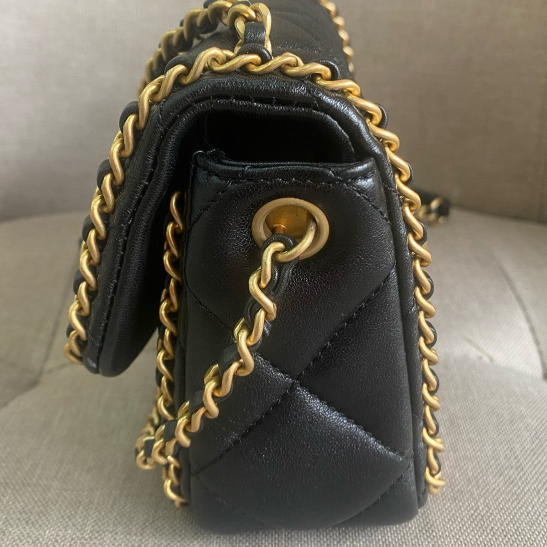 Chanel 24B Quilted Chain Shoulder Crossbody Bag Black Gold Classic