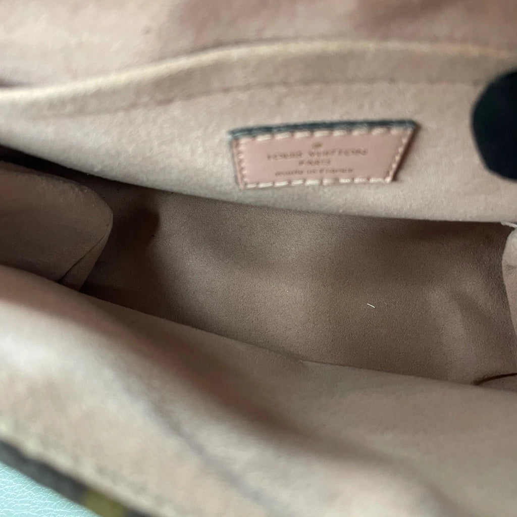 Louis Vuitton Canvas Pink Monogram Locky BB Handbag Crossbody Women