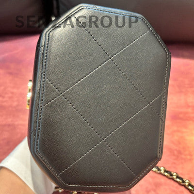 Chanel Métiers d'Art Black Gold Cosmetic Case Chain Shoulder Bag