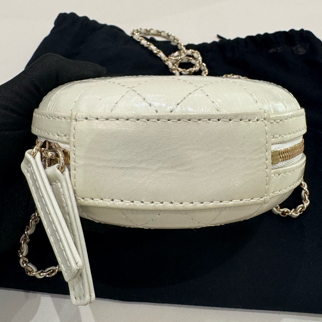 Chanel White Quilted Hard Round Bag Gold Chain Crossbody Classic