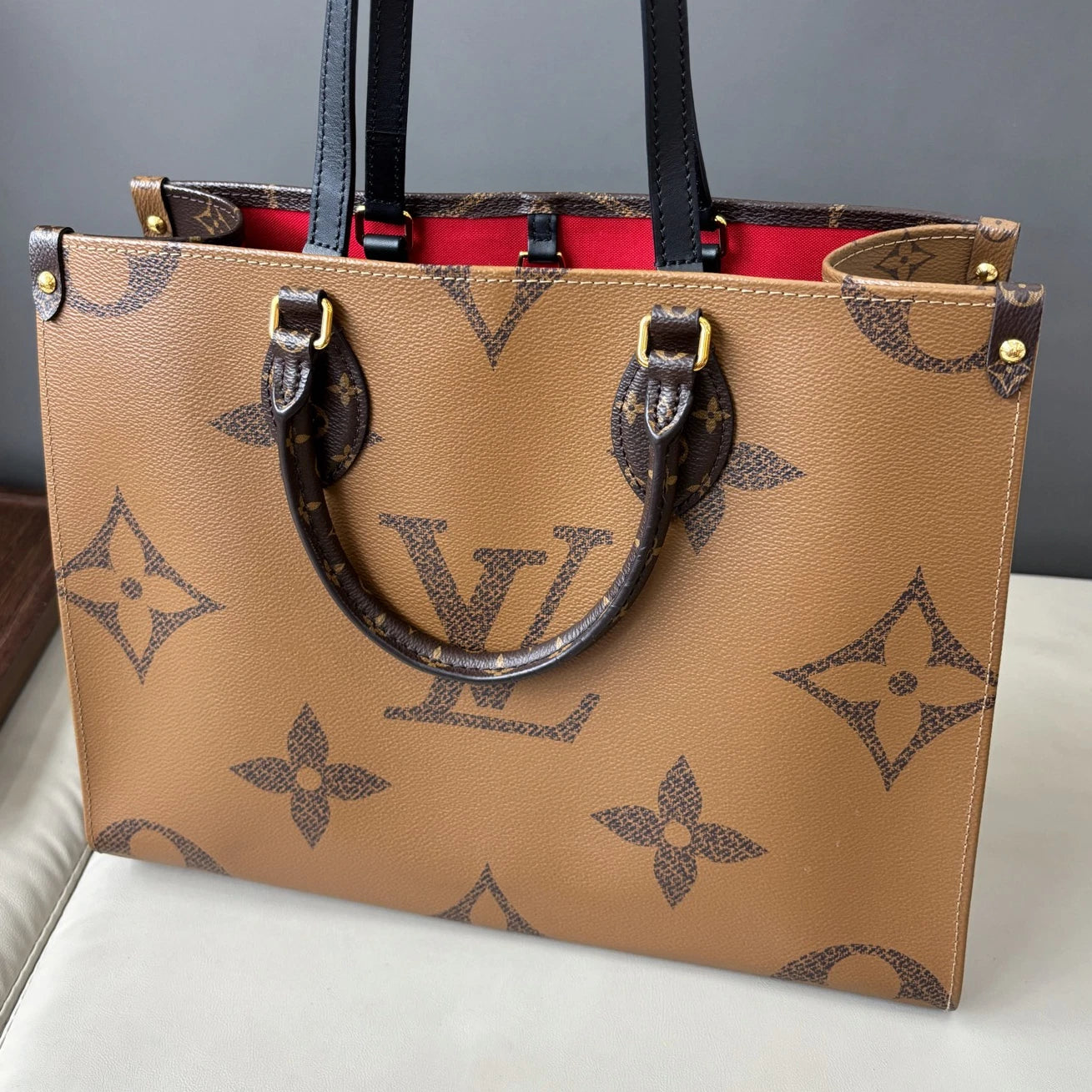 Chip Version Louis Vuitton Onthego MM Monogram Canvas Tote Handbag Shoulder Bag