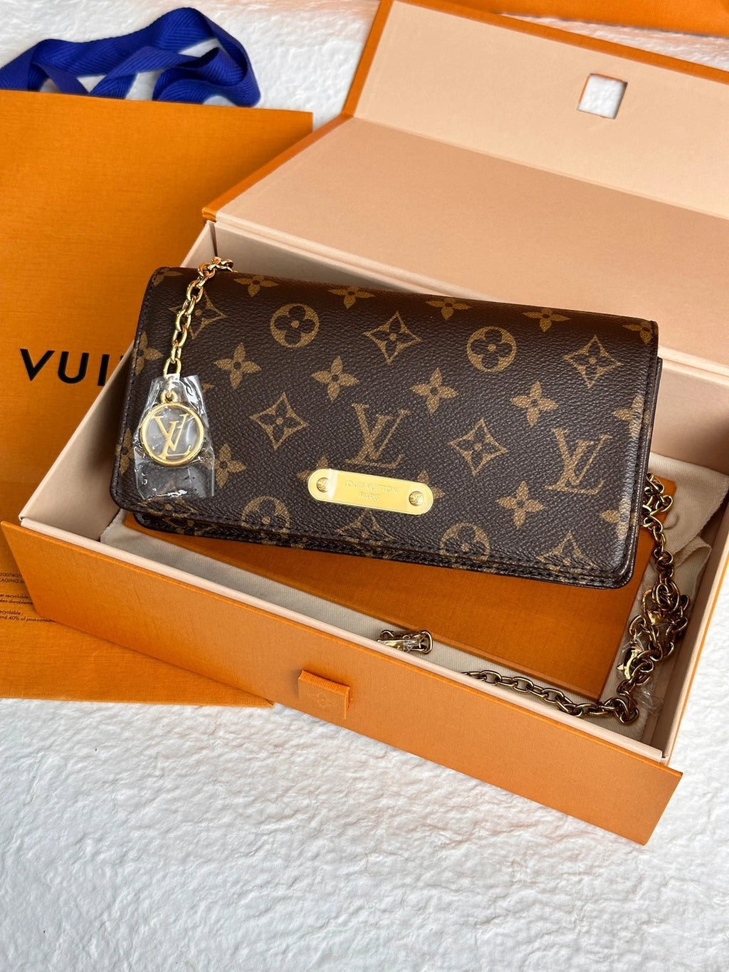 Louis Vuitton Lily WOC Leather Crossbody Bag For Women