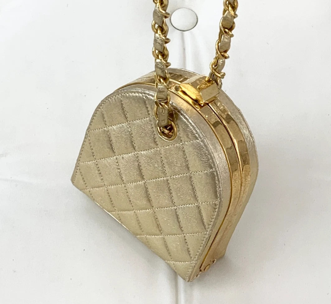 CHANEL Vintage Calfskin Gold Shoulder Bag Crossbody Bag Women S