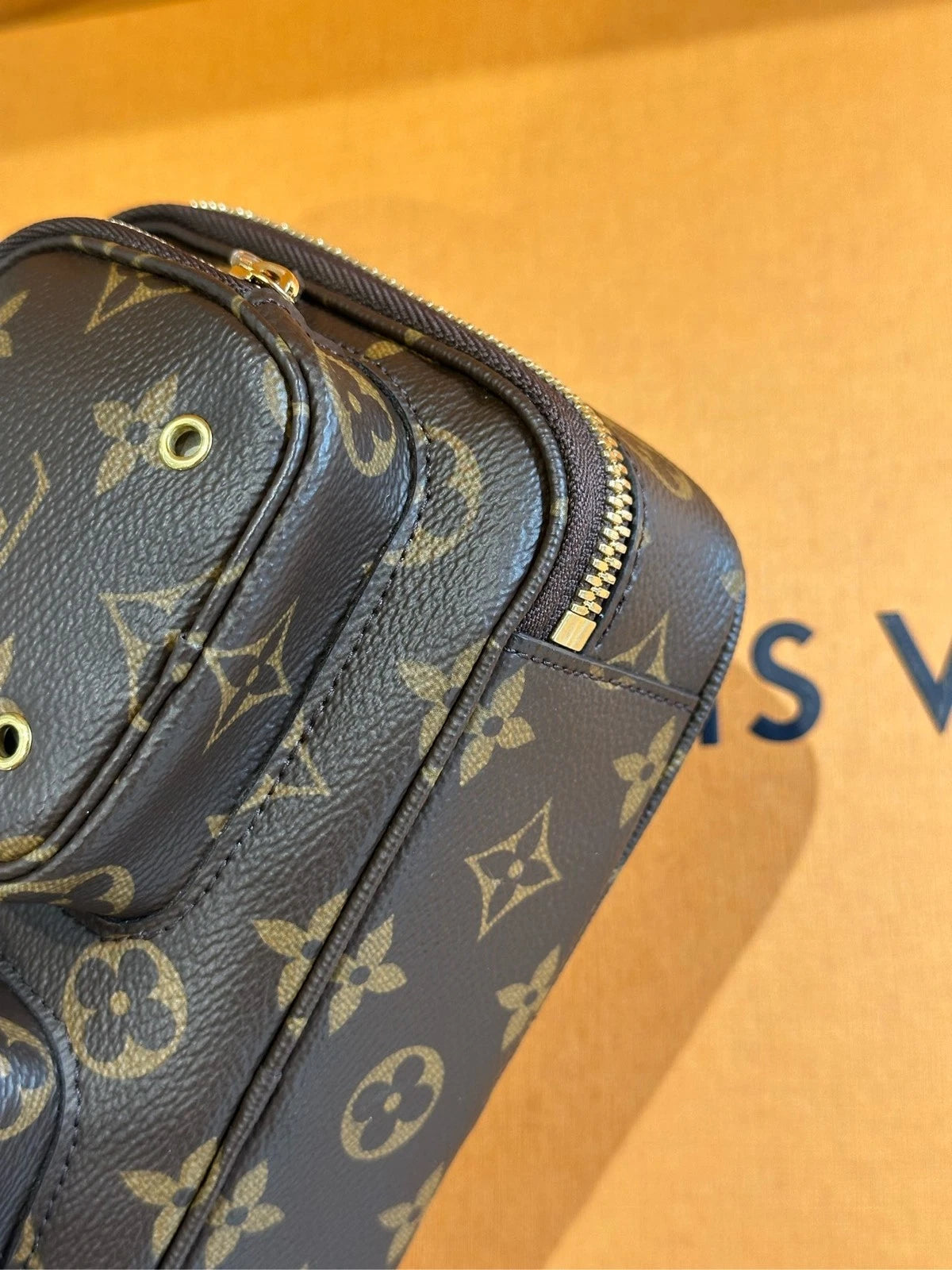 Louis Vuitton Canvas Dynamite Shoulder Bag For Women