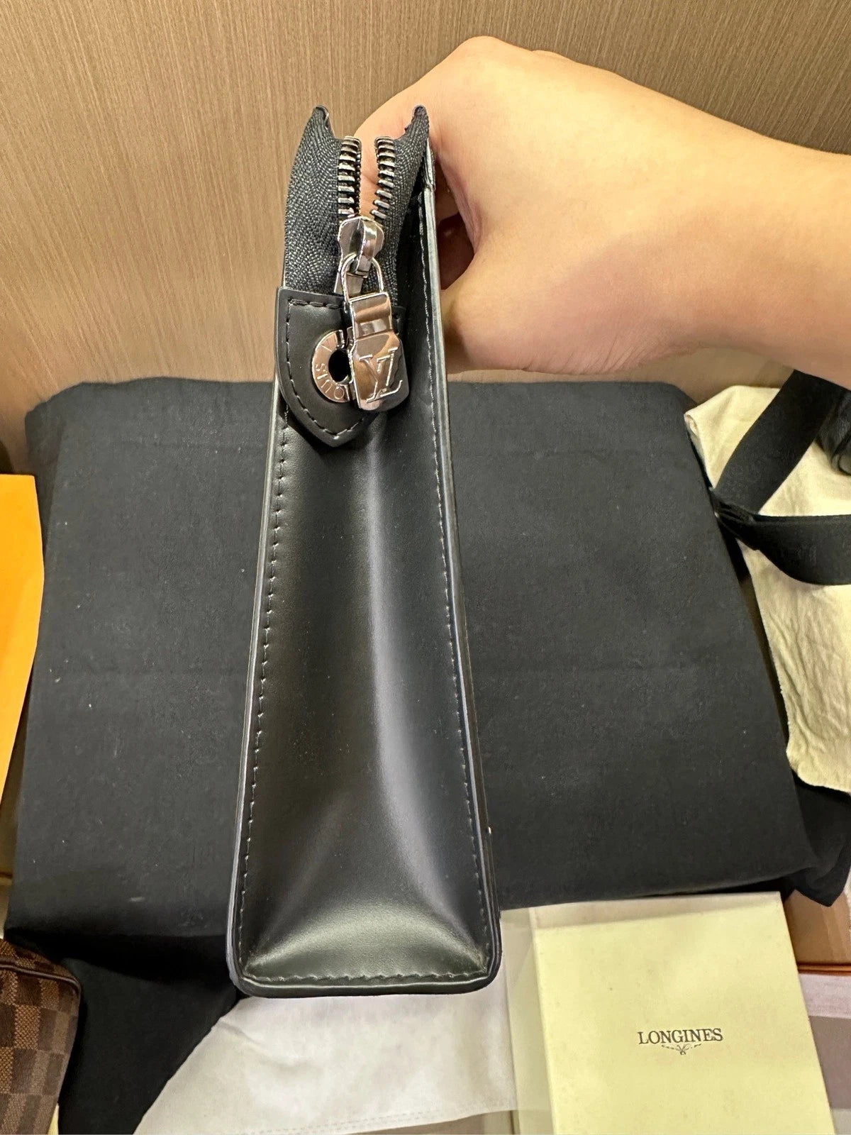 Louis Vuitton Black Epi Clutch Voyage For Women