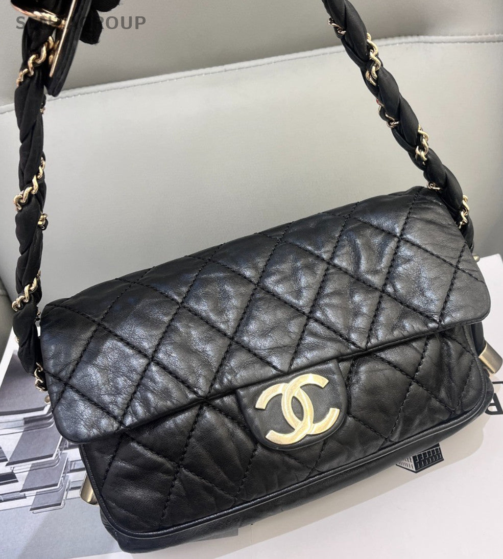 Chanel Classic Flap Chain Shoulder Bag Black Gold Used Women Diamond Pattern