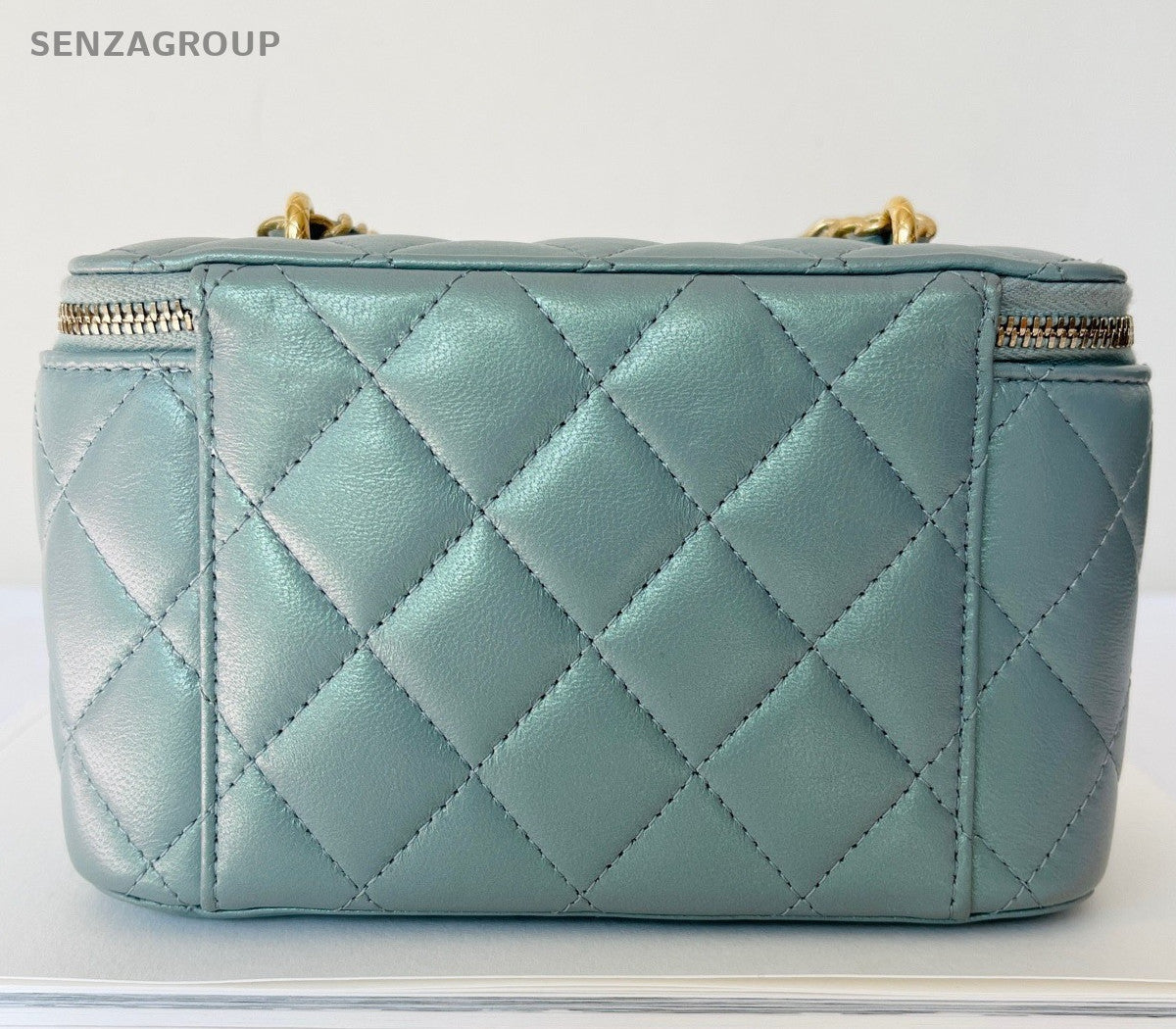 Chanel Lambskin Chain Diamond Crossbody Green Gold Used Women Classic Fashion
