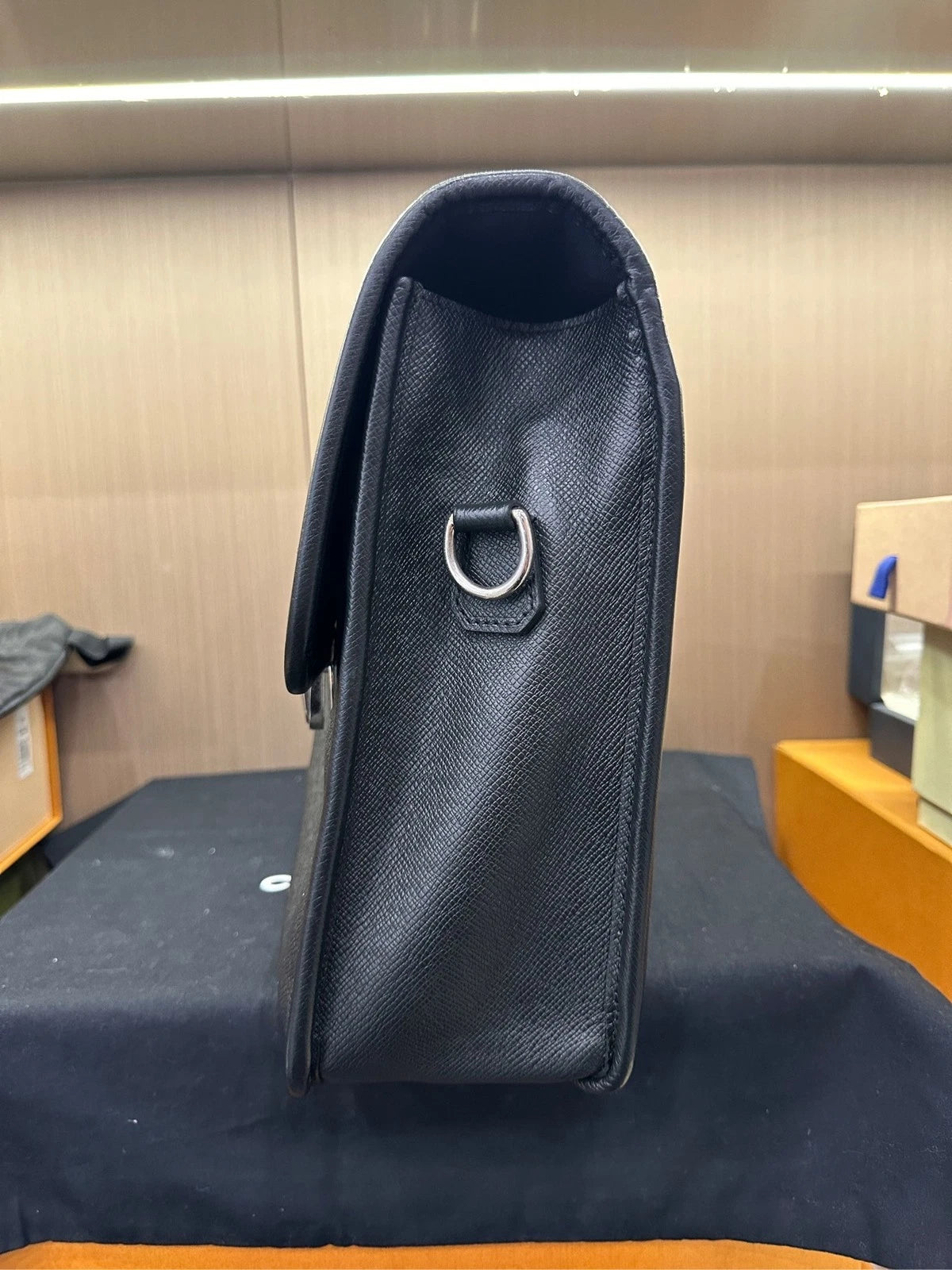 Louis Vuitton Taiga Leather Crossbody Handbag For Women