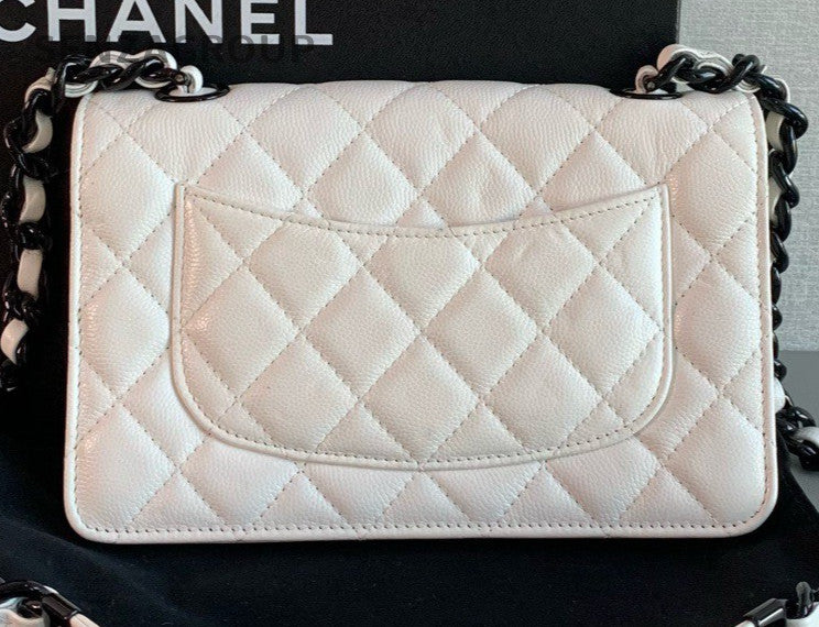 Chanel 21C WOC Calfskin Leather Diamond Pattern Chain Shoulder Bag Black White