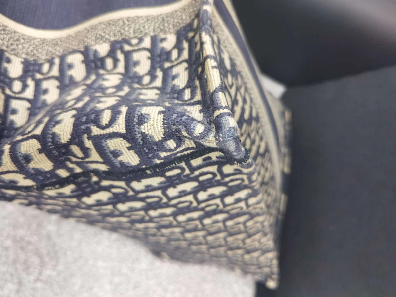 Authentic Dior Blue Denim Oblique Print Medium Tote Handbag For Women