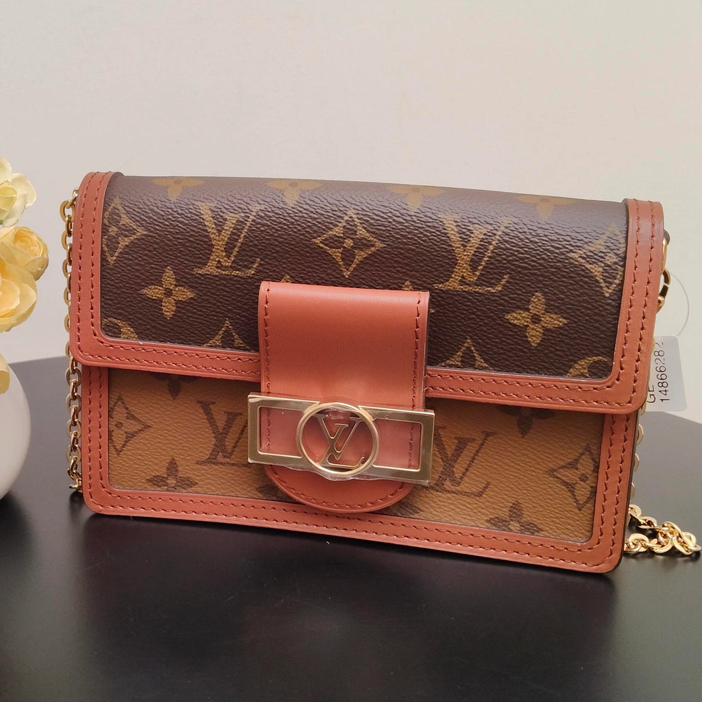 Louis Vuitton Dauphine WOC Chain Shoulder Crossbody Bag For Women