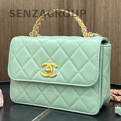 Chanel Quilted Chain Shoulder Crossbody Bag Green Gold Hardware
