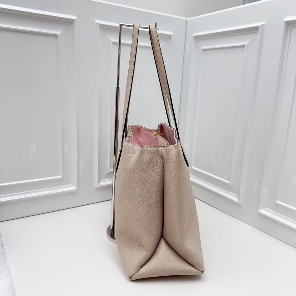 Louis Vuitton Lockme Shopper Calfskin Tote Shoulder Bag Beige Gold Women