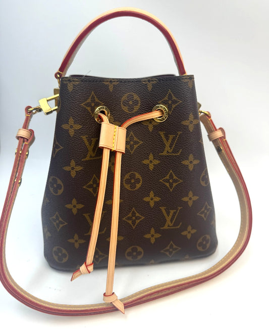 Louis Vuitton Monogram NeoNoe BB Top Handle 2way Shoulder bag Almost Brand NEW