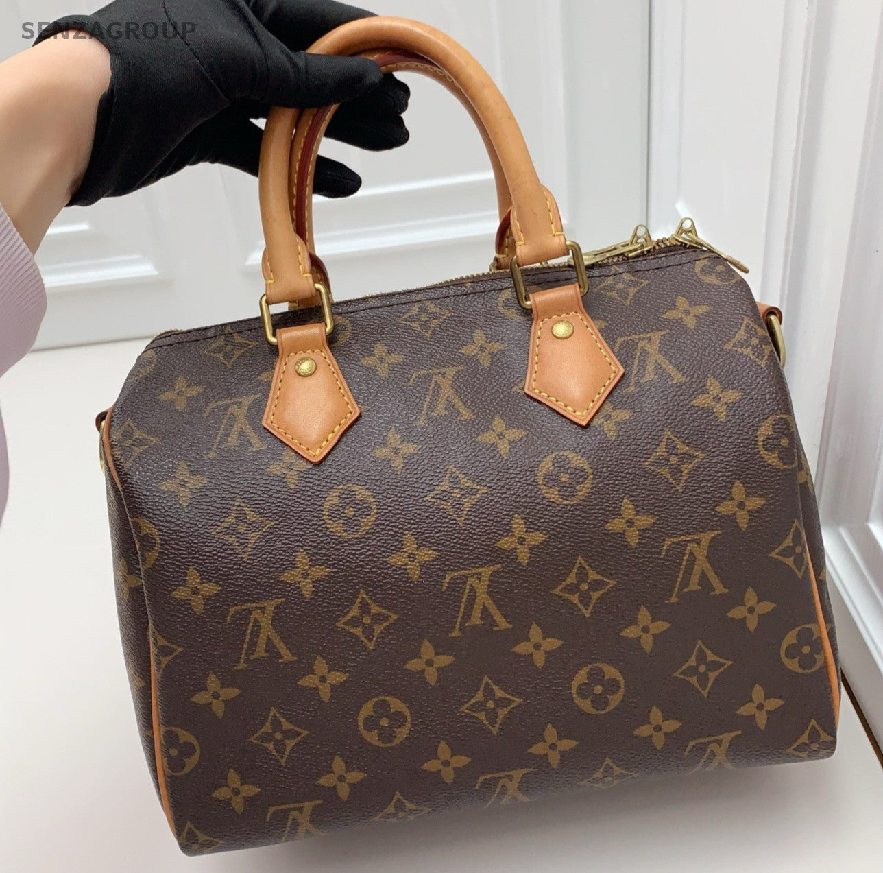 Louis Vuitton Speedy25 Monogram Top Handle Bag Crossbody Brown Women Classic