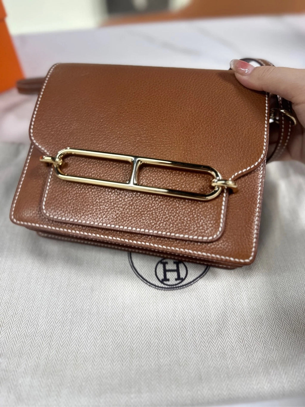 Hermes Saddle Brown Gold Shoulder Bag Excellent