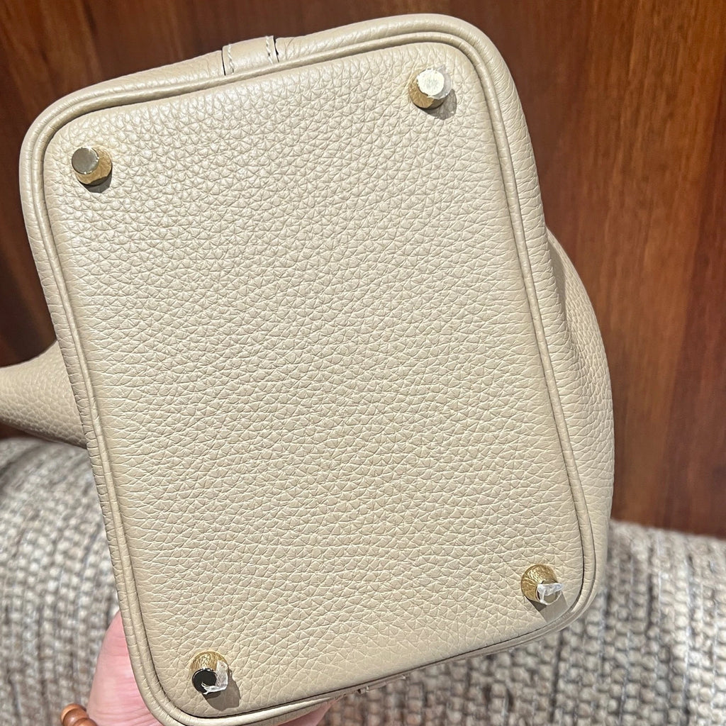 Hermes Leather 18 Gray Gold Hardware Bucket Handbag For Women