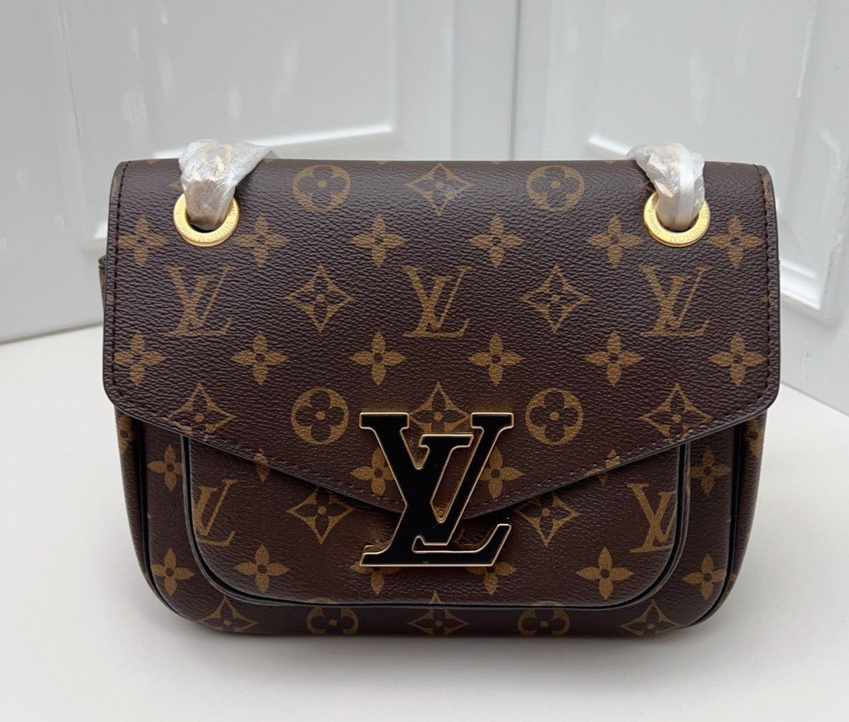 Louis Vuitton Passy Monogram Chain Shoulder Bag Brown Gold Women Classic