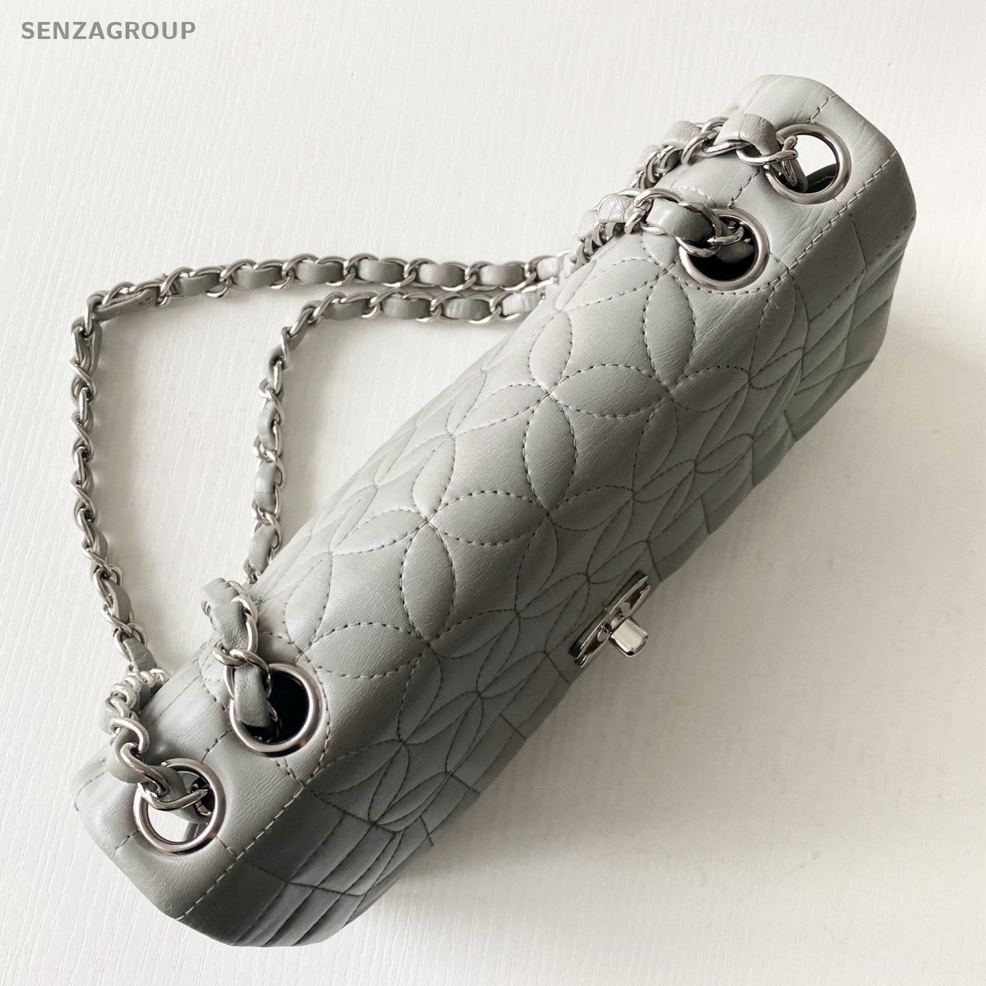 Chanel Classic Flap Four-leaf Clover Series Chain Shoulder bag Gray Silver