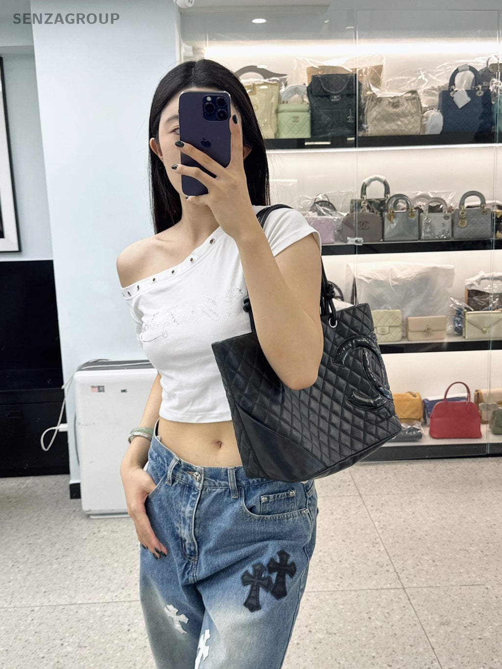 CHANEL Combom Tote Diamond Pattern Clafskin Shoulder bag Black Women