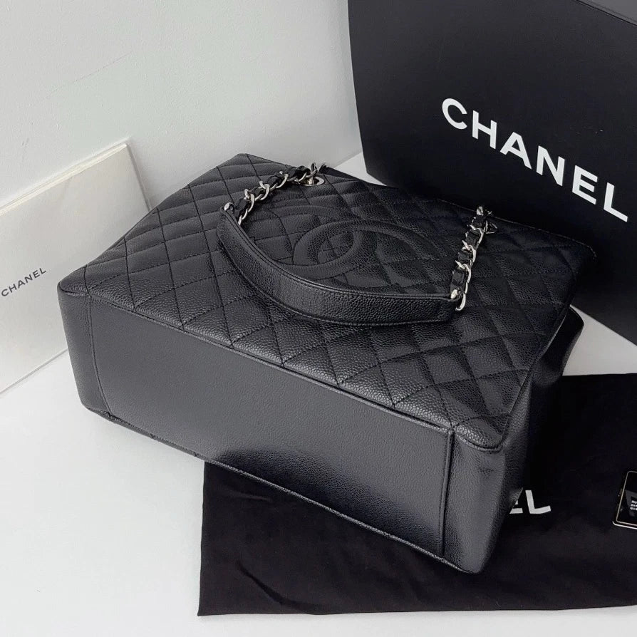 Excellent Chanel GST Calfskin Black Tote Chain Handbag Shoulder Bag CC Logo SHW