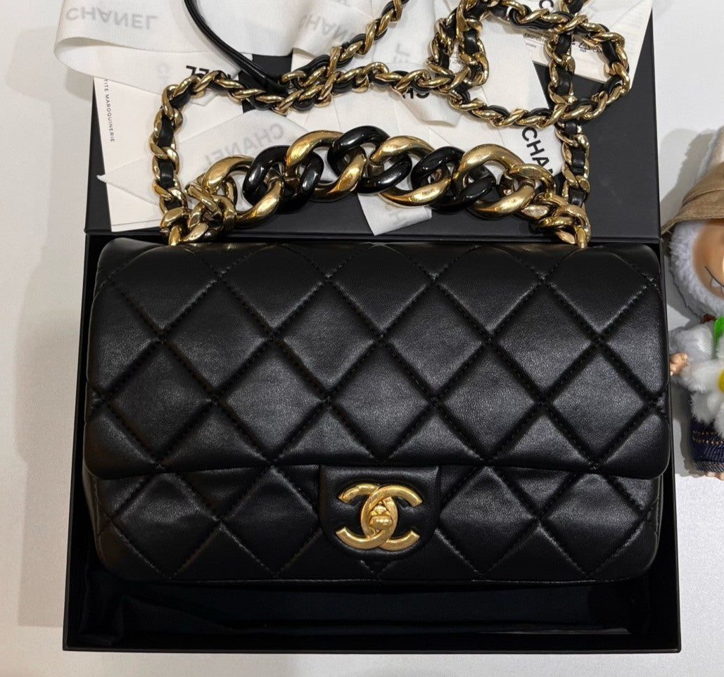 Chanel Classic Flap Chain Top Handle Crossbody Black Gold Women Diamond Fashion