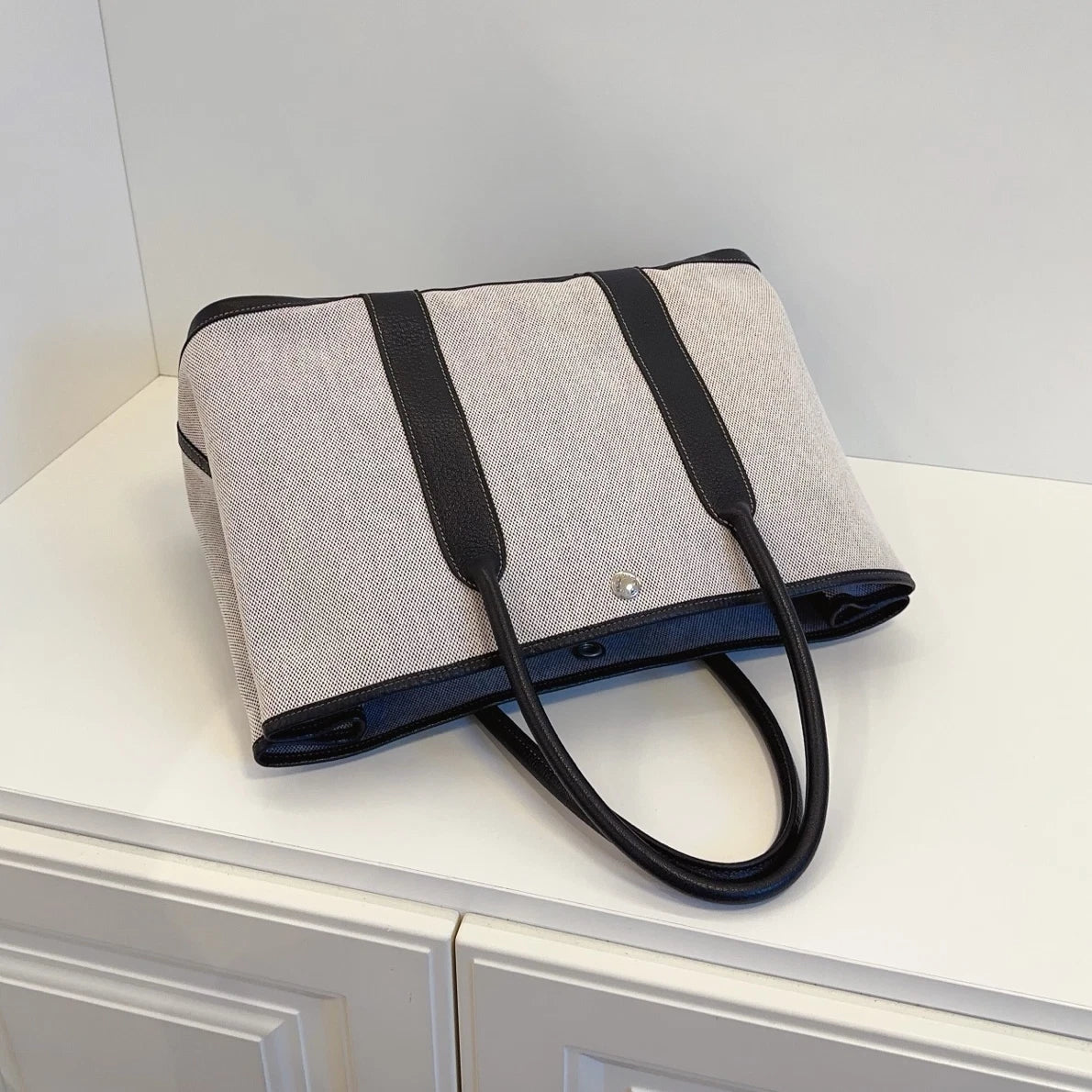 Authentic Hermes Garden Party36 Tote Top Handle Bag Black and White