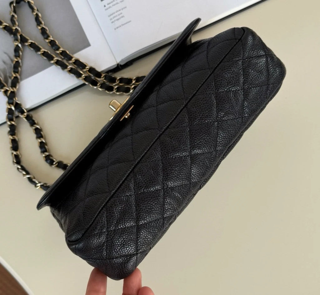 Chanel Diana Flap Bag PM Chain Shoulder Crossbody Black Gold Used Women Classic