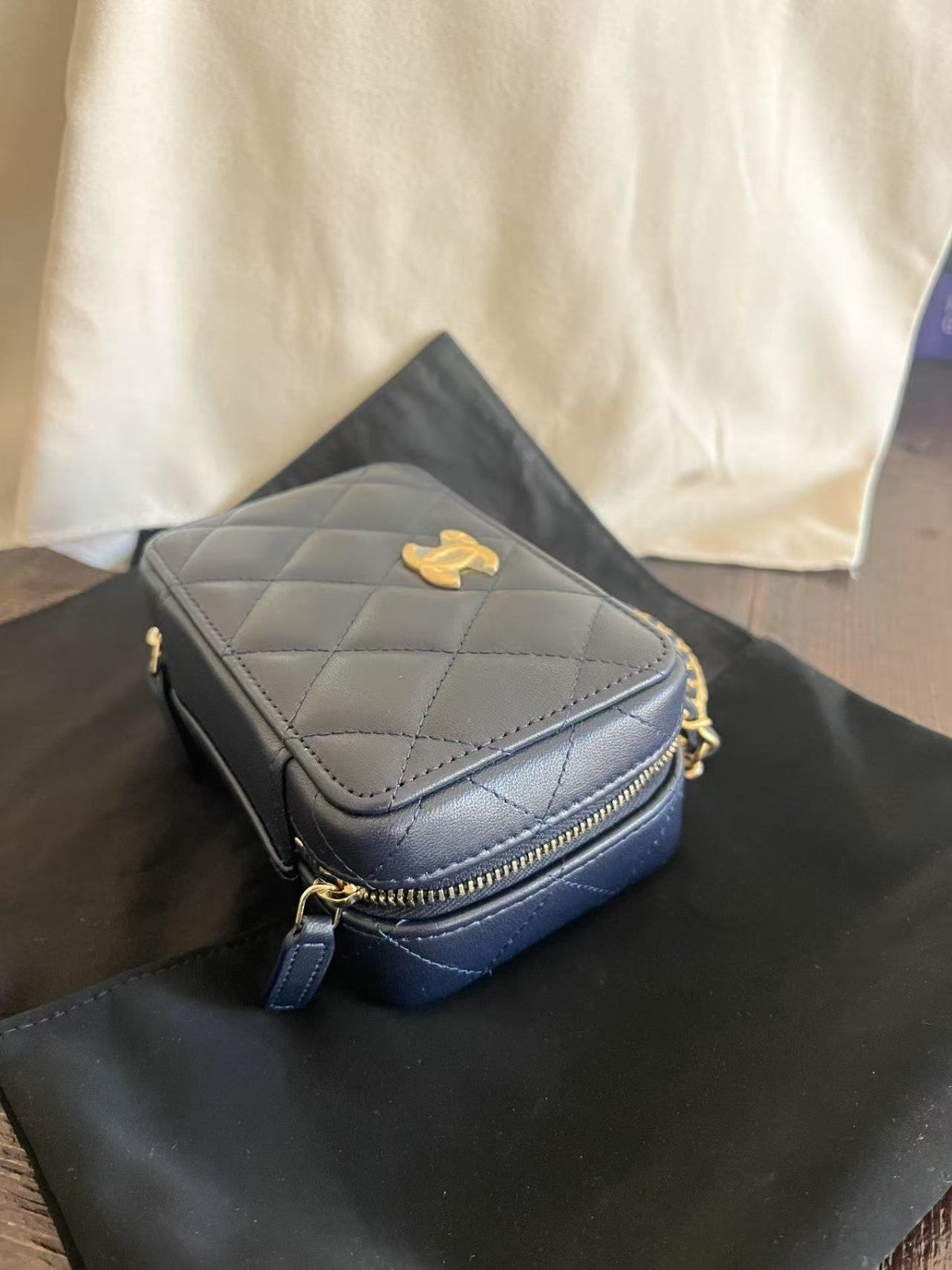CHANEL 22K  Camera bag mini Top Handle Chain Strap Crossbody Brand NEW