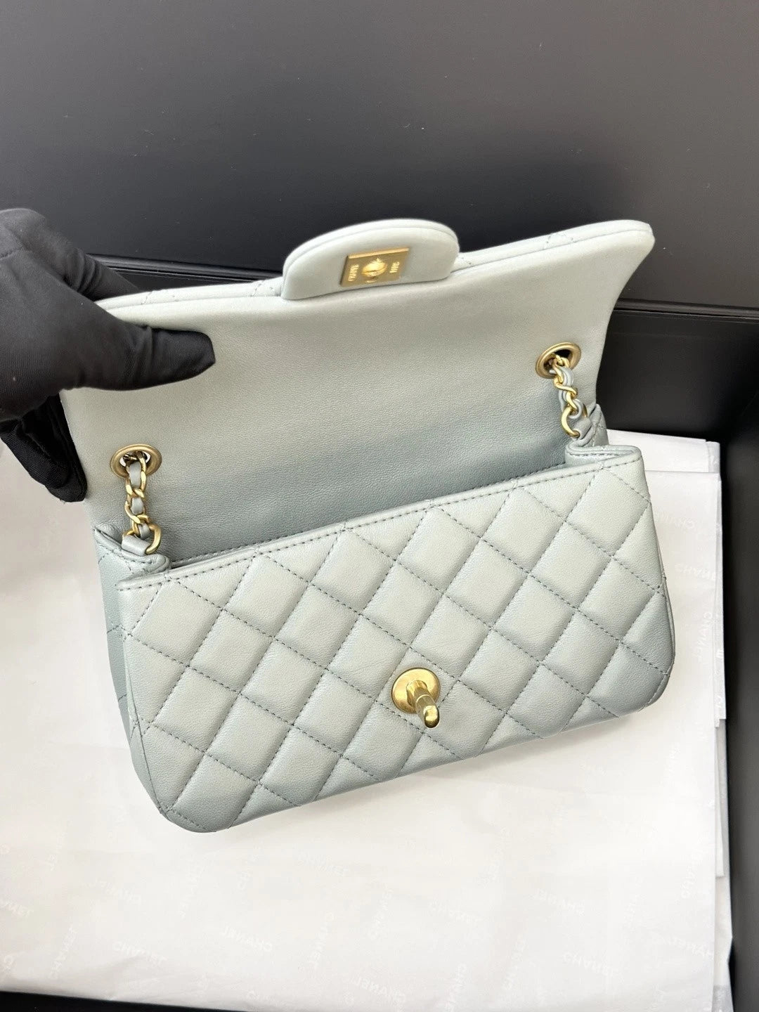 NEW Chanel Green Lambskin Chain Crossbody Bag Gold Ball Hardware