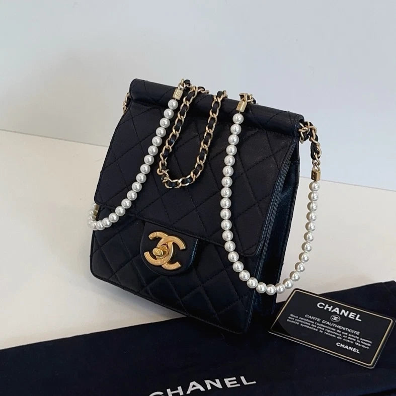 Chanel Chic Pearls Chain Crossbody Diamond Black Gold Women Classic Fashion