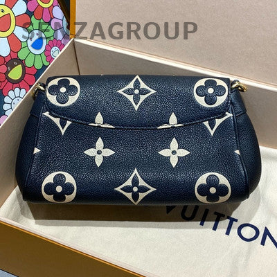 Louis Vuitton Black White Leather Cloud Bag Chain Shoulder Crossbody