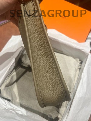 Hermès Mini Evelyne Bag Beige Silver Hardware Women's Fashion Crossbody